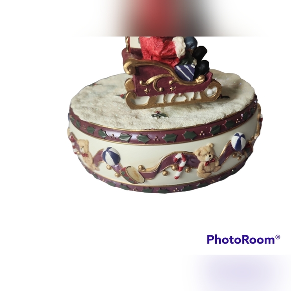 CARLTON CARDS Carousel Music Box Collectible w/ Box - Picture 4 of 8